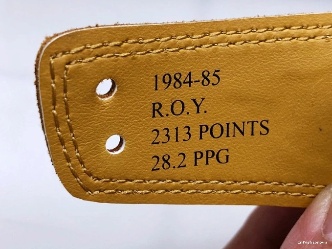 Air High Retro 1 Year OG of the 555088-700 Jordan Rookie 1026